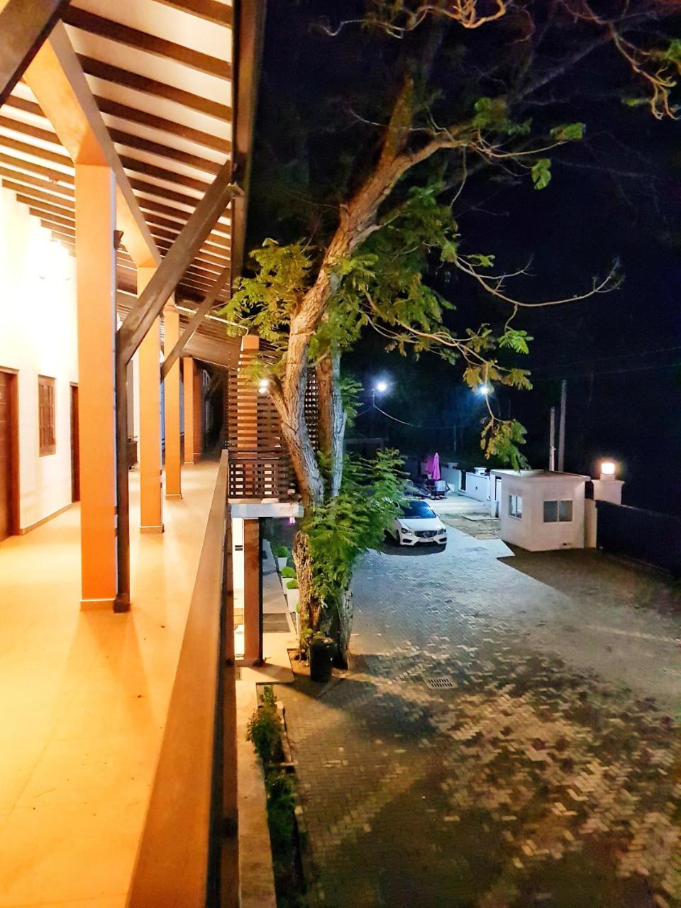 Livinya Holiday Resort Kataragama Zewnętrze zdjęcie