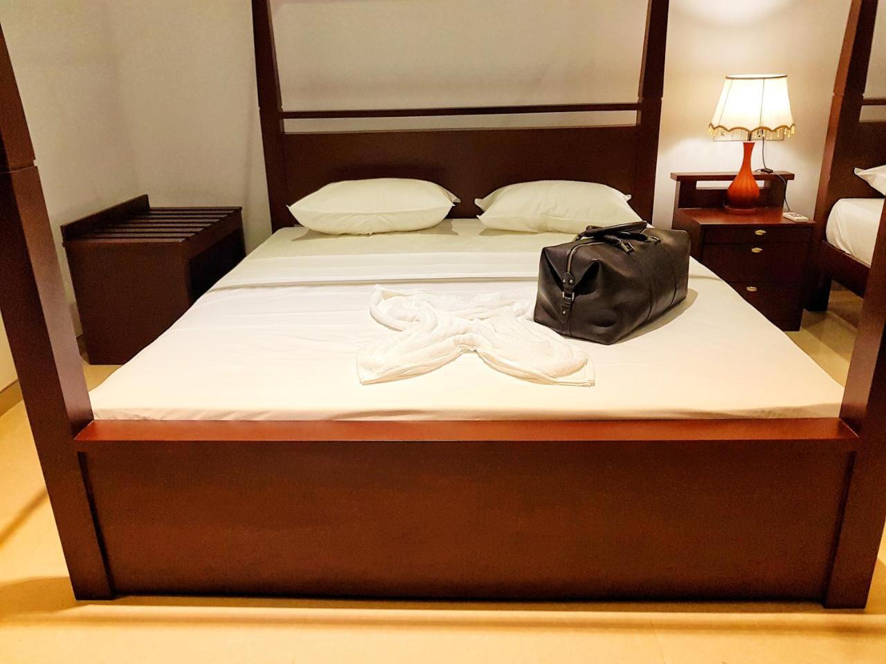 Livinya Holiday Resort Kataragama Zewnętrze zdjęcie