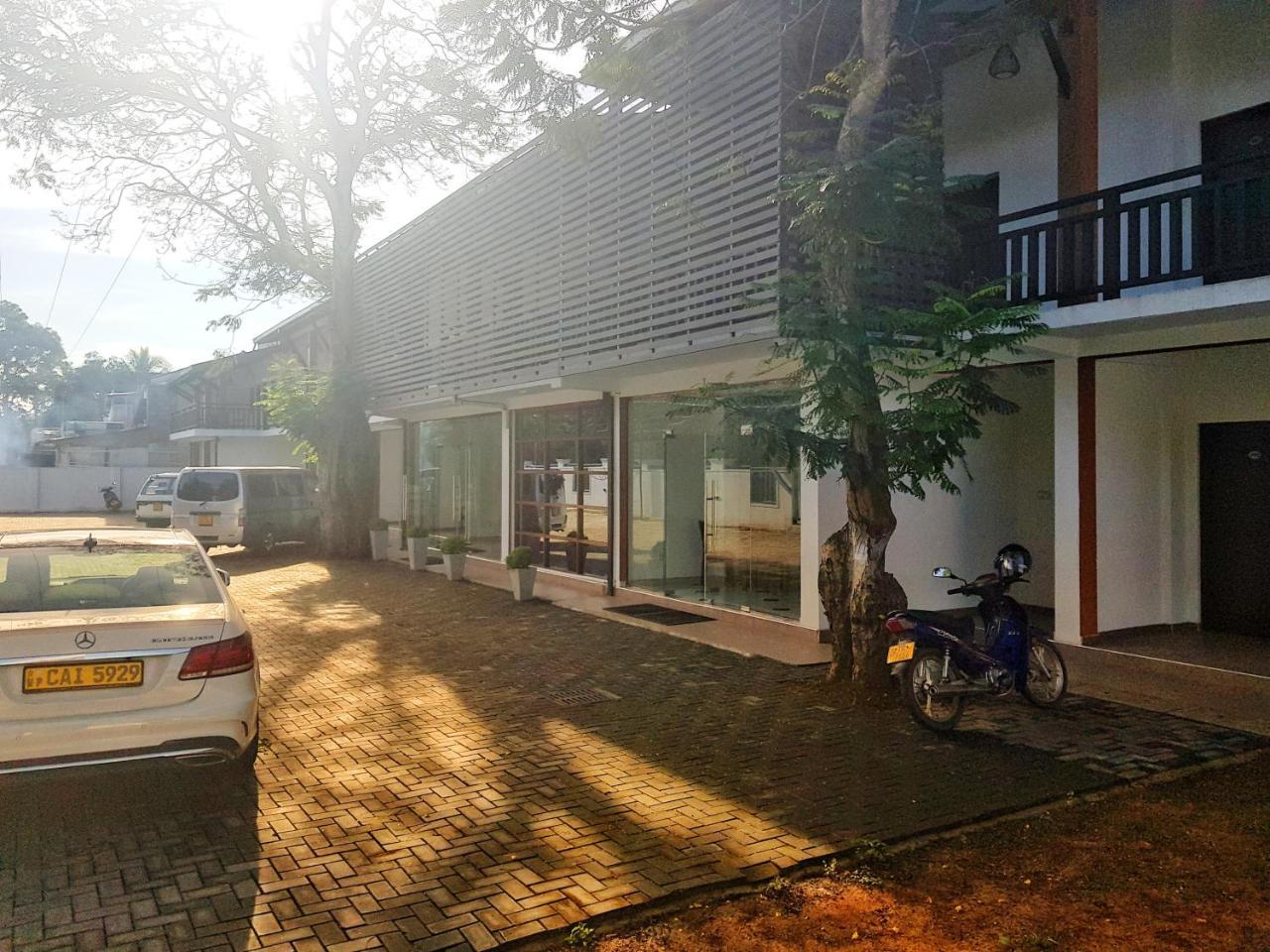 Livinya Holiday Resort Kataragama Zewnętrze zdjęcie