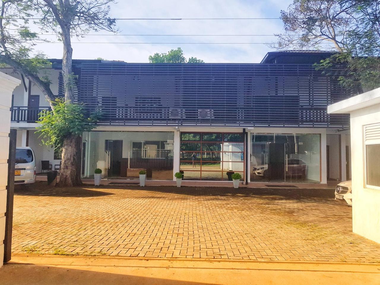 Livinya Holiday Resort Kataragama Zewnętrze zdjęcie