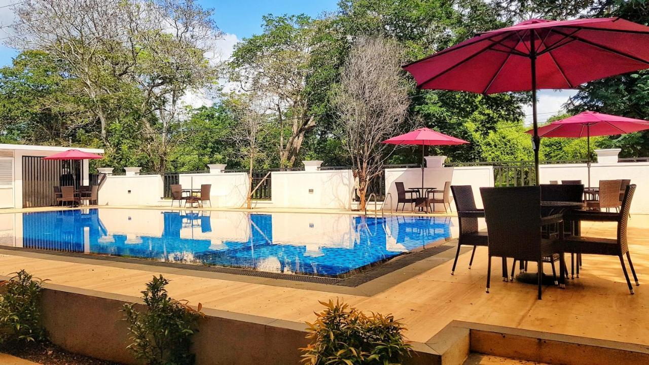 Livinya Holiday Resort Kataragama Zewnętrze zdjęcie